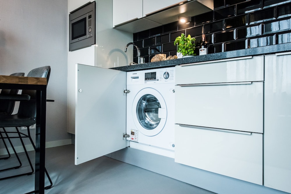 Short Stay Group Eastern Docklands Apartments 4/50