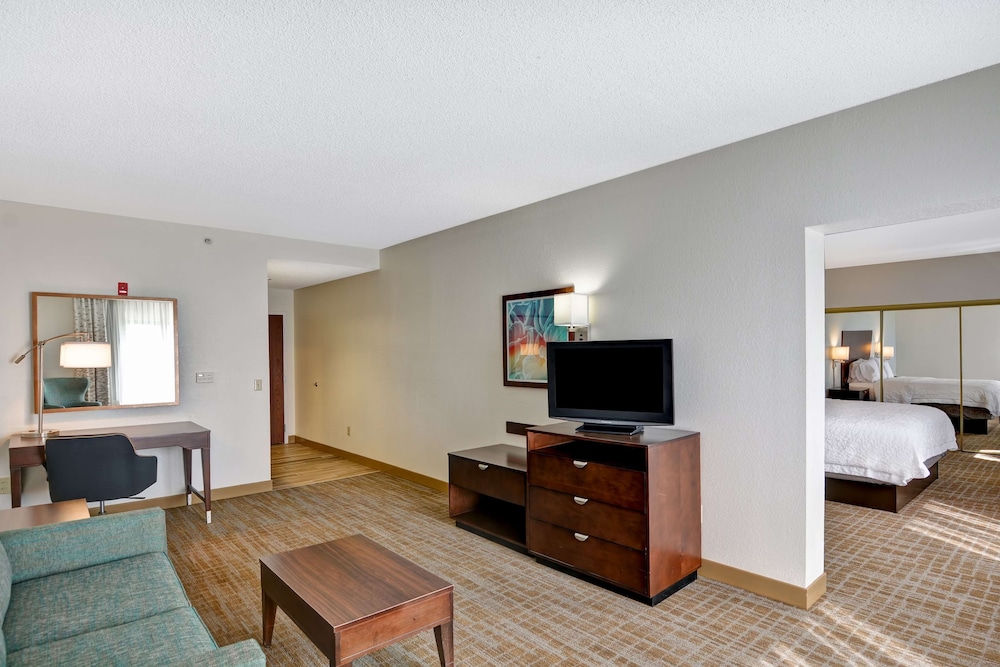 Hampton Inn And Suites Boynton Beach 24/45