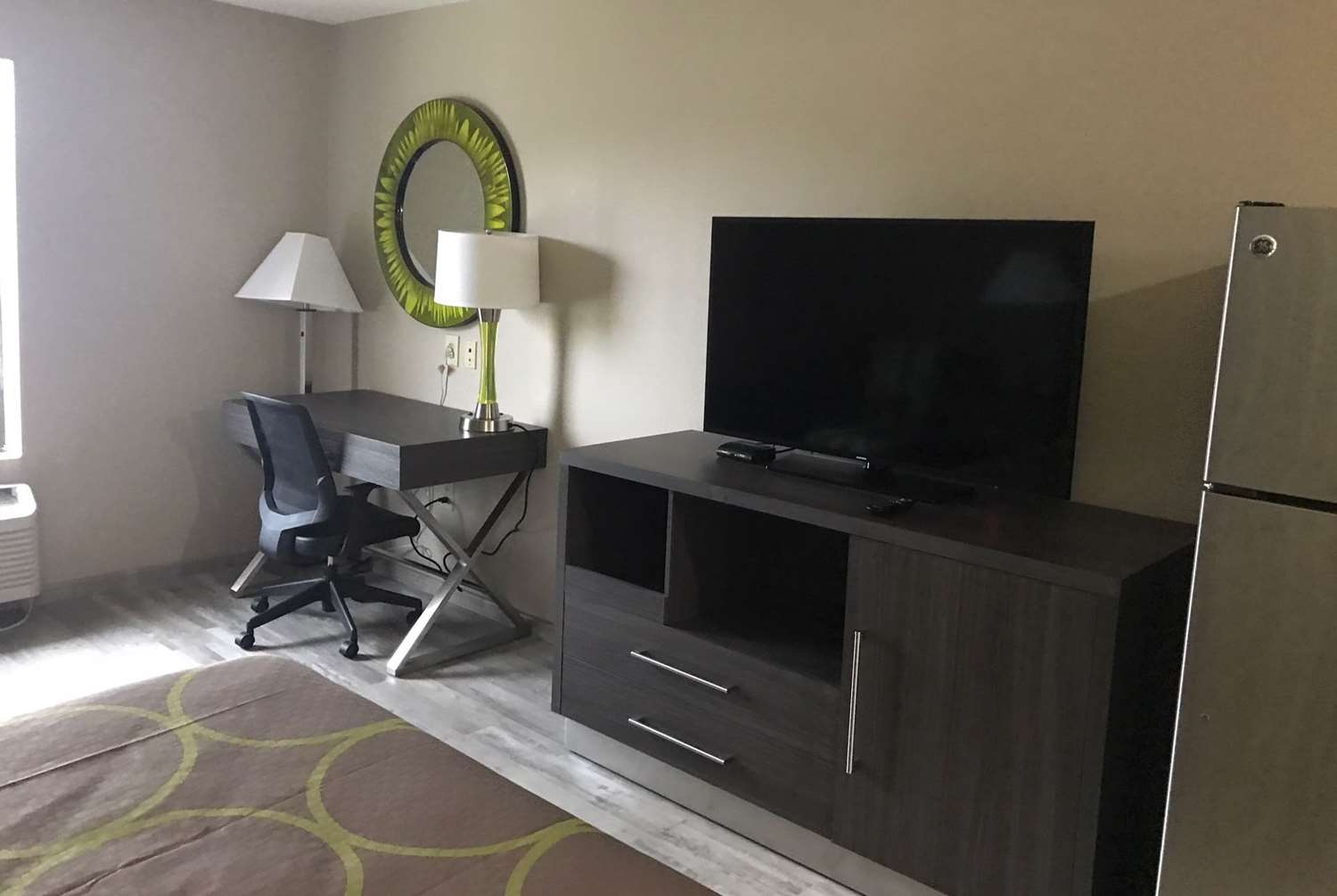 Super 8 by Wyndham Pascagoula 16/18