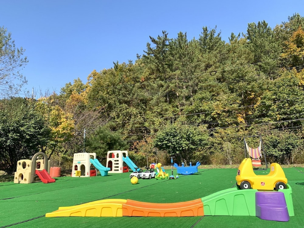 Gyeongju Cabin House Pension 38/50