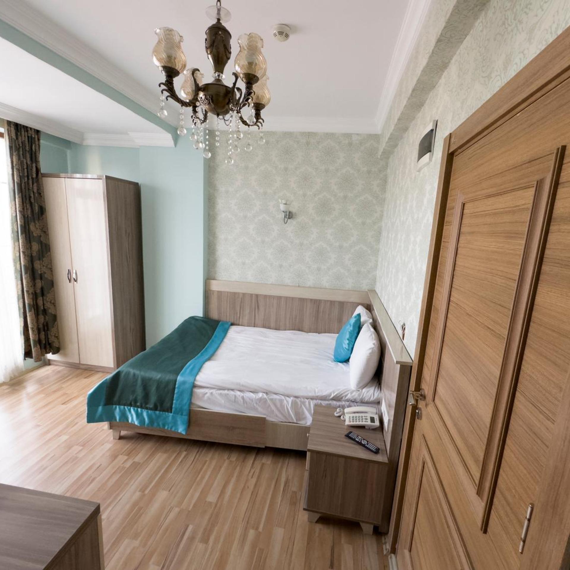 Kars Center Otel 8/23