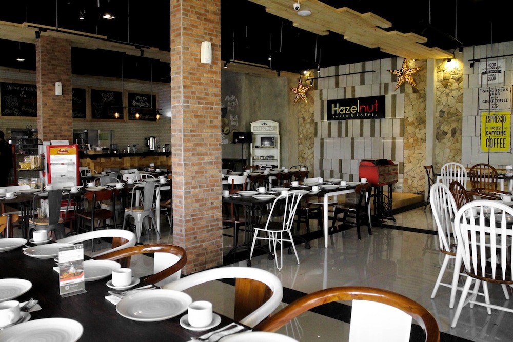 Hazotel Semarang 38/49