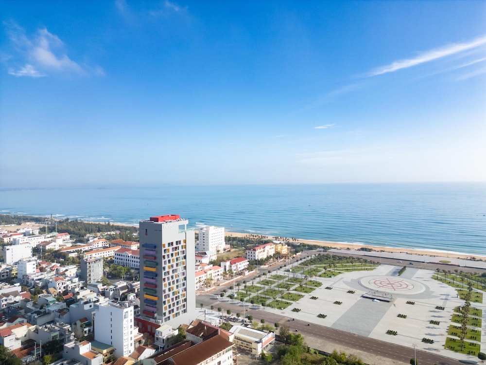 Wink Hotel Tuy Hoa Beach 54/59