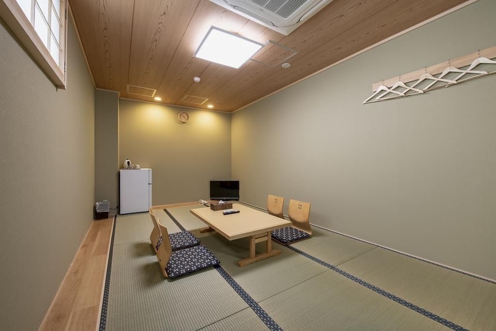 Akihabara Nakagawa Inn 25/50