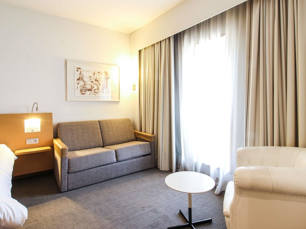 Novotel Tunis 33/50
