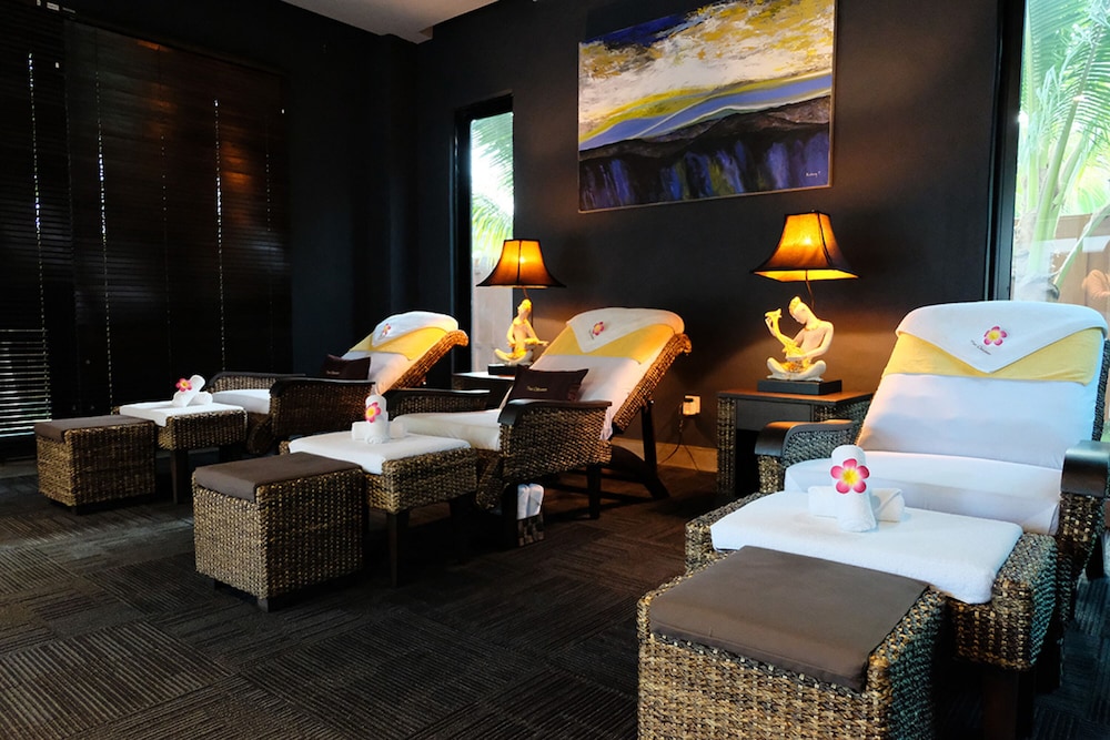 Tasik Villa International Resort 52/72