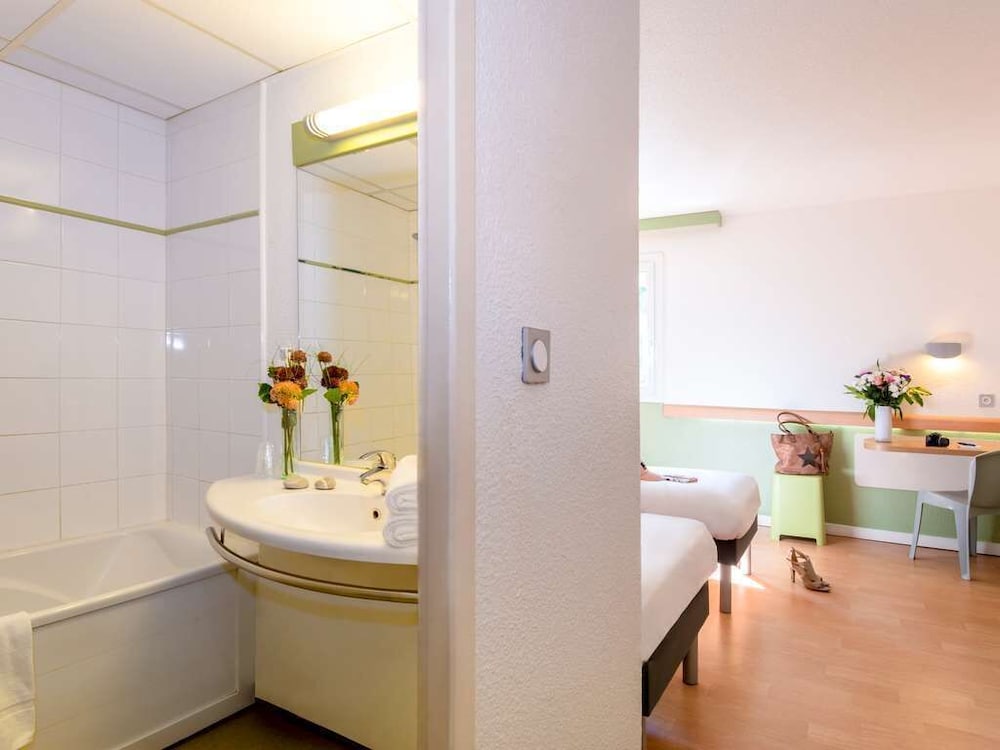 Ibis Budget Cannes Mougins 47/48