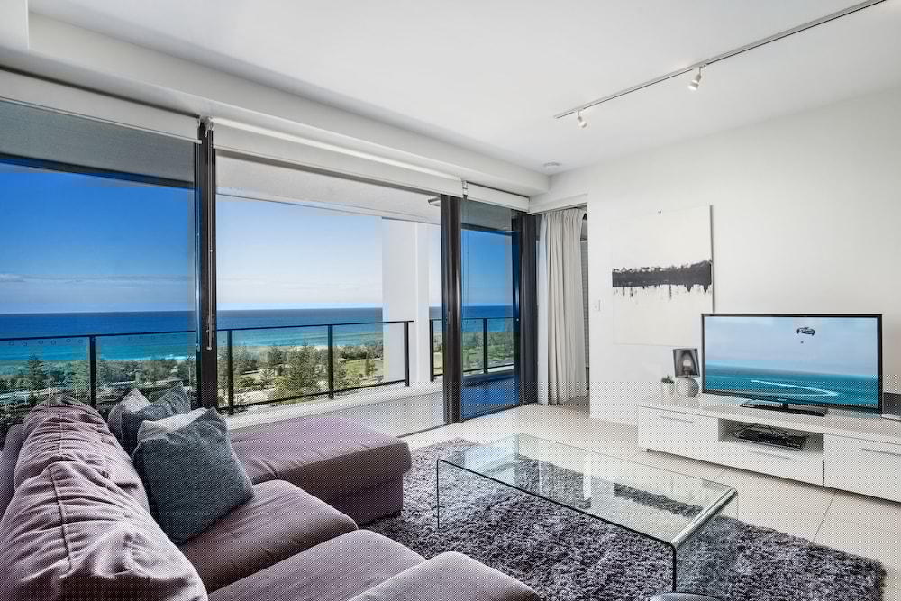 Ultra Broadbeach 41/72