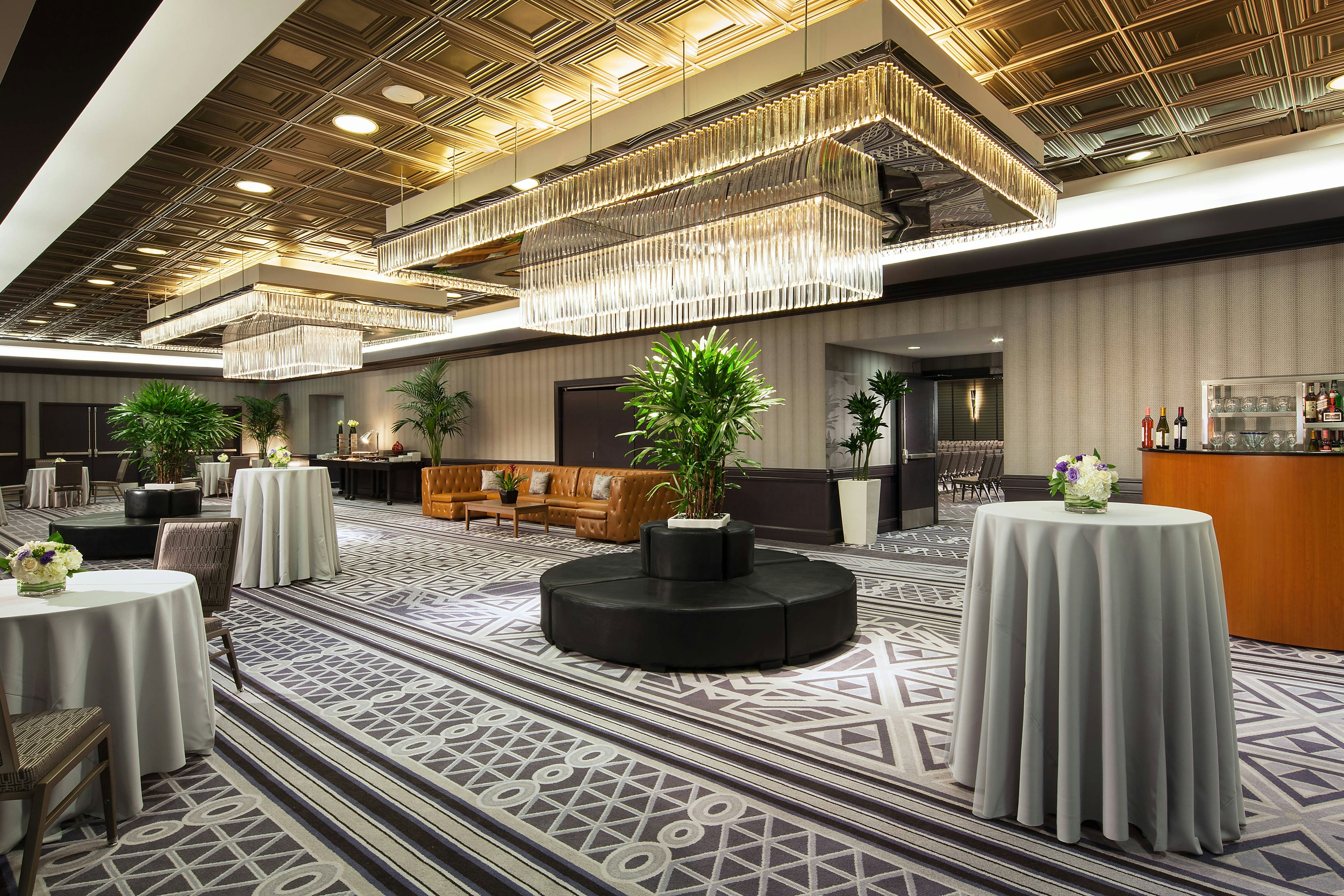 The Sheraton Grand Los Angeles Formerly Sheraton Los Angeles Downtown 8/56