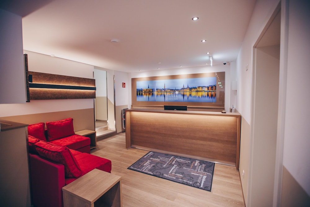Hotel Luckys Inn Gmbh 34/50