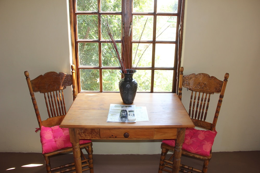 Gumtree Guest House 48/64