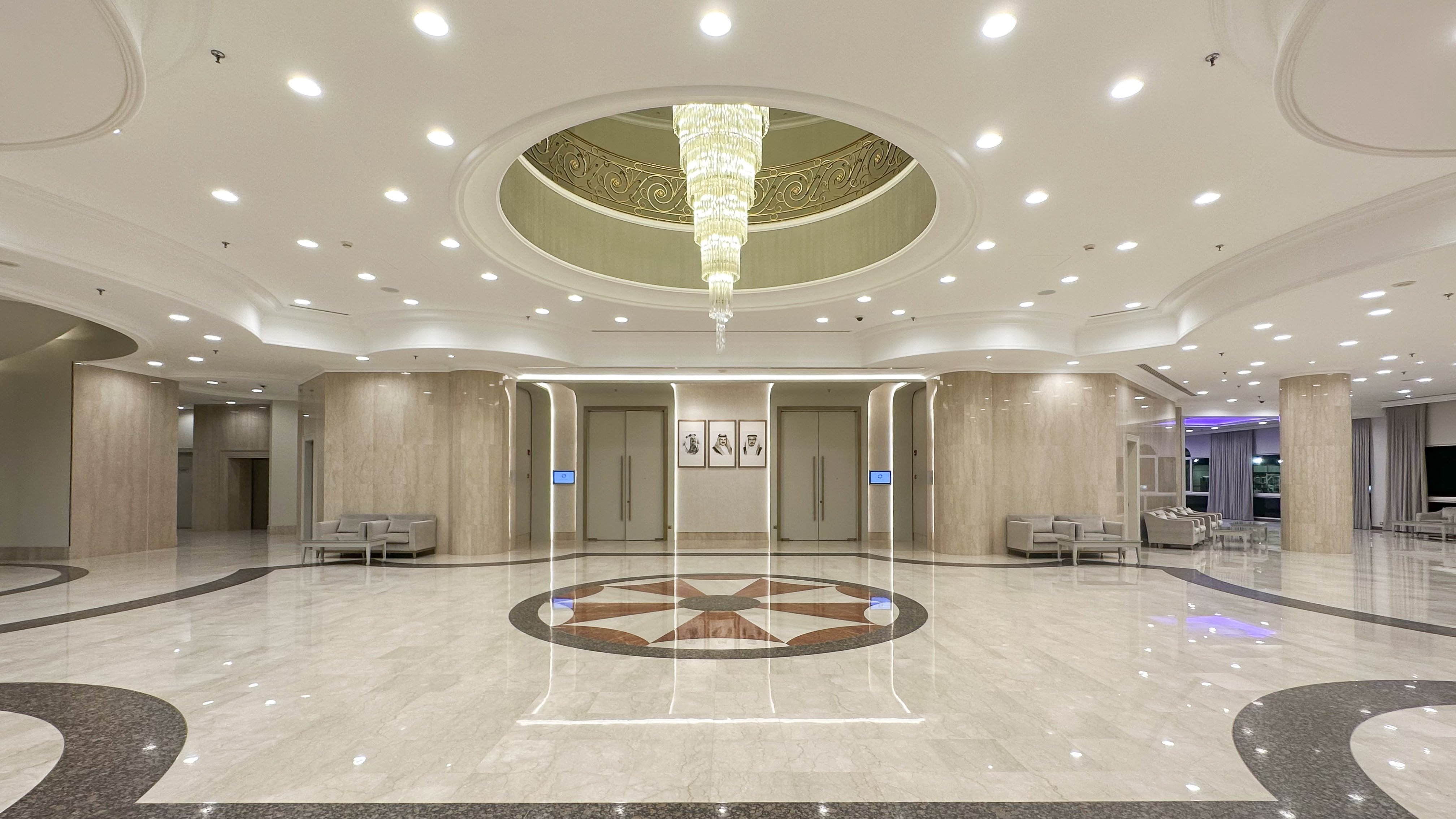 Crowne Plaza Bahrain 15/78