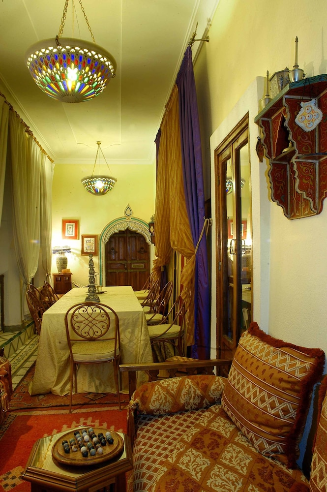 RIAD DALIA 25/43