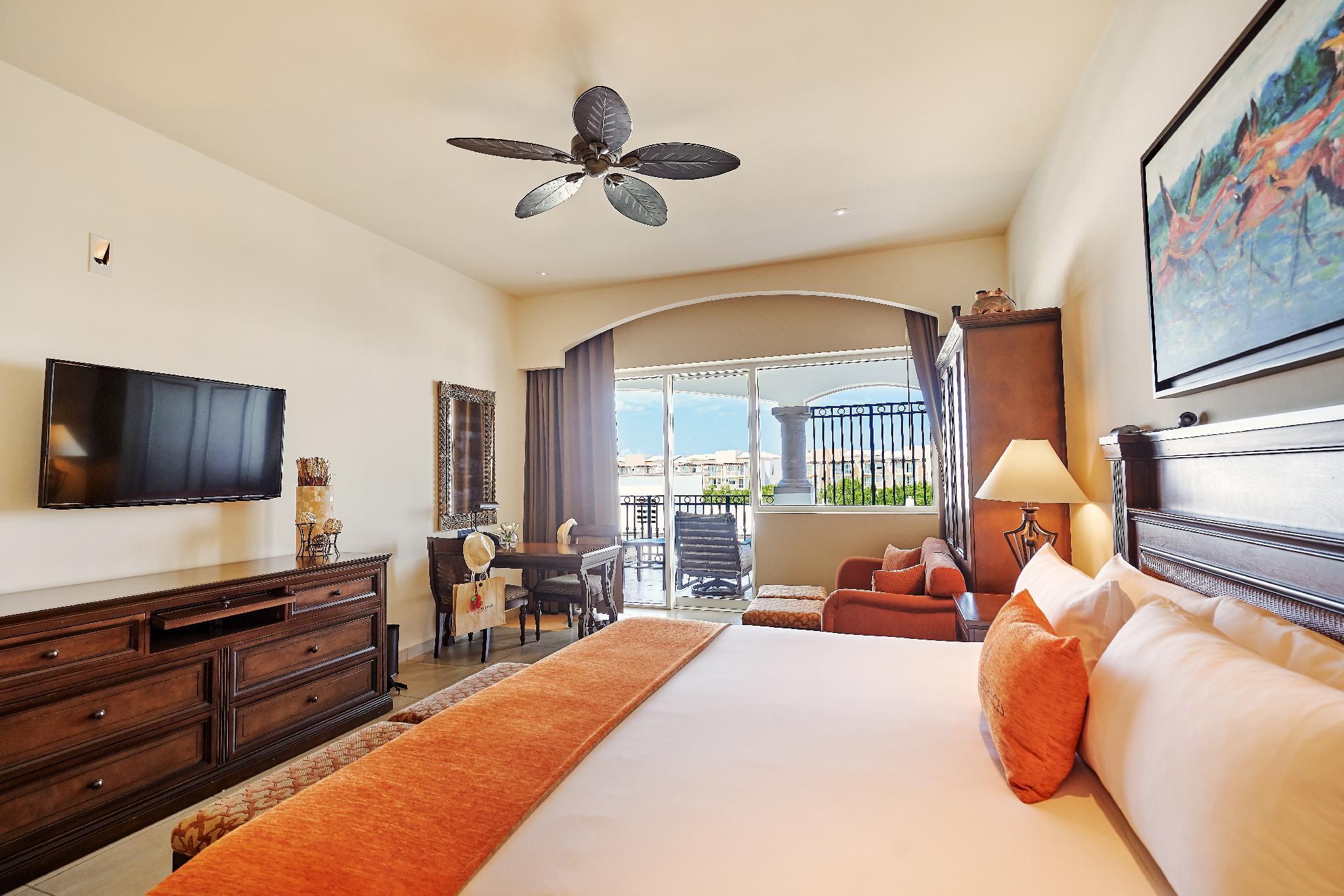 1 Bedroom, Master, Suite, King Bed, Resort View