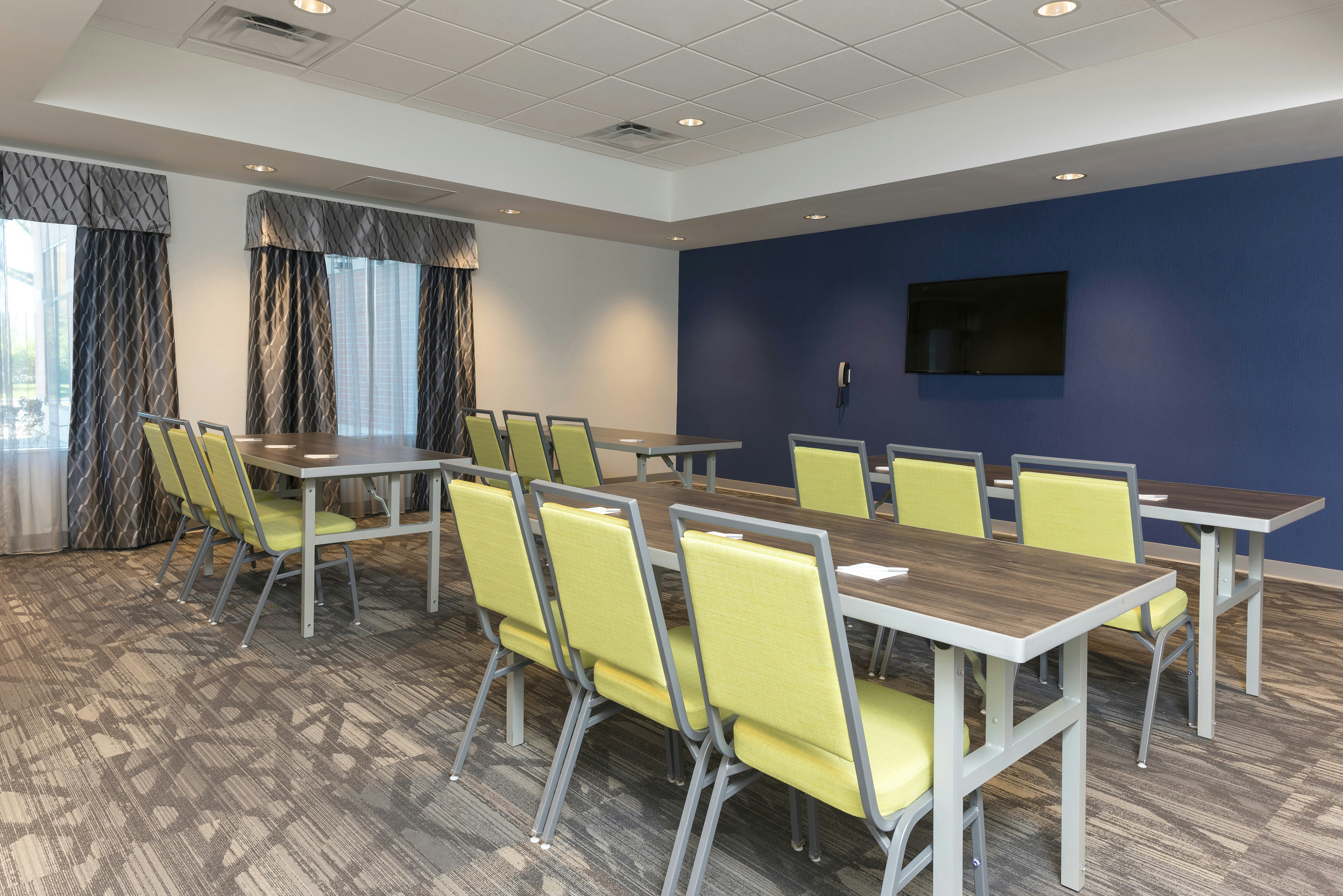 Hampton Inn Suites By Hilton Chicago Schaumburg Il 38/50