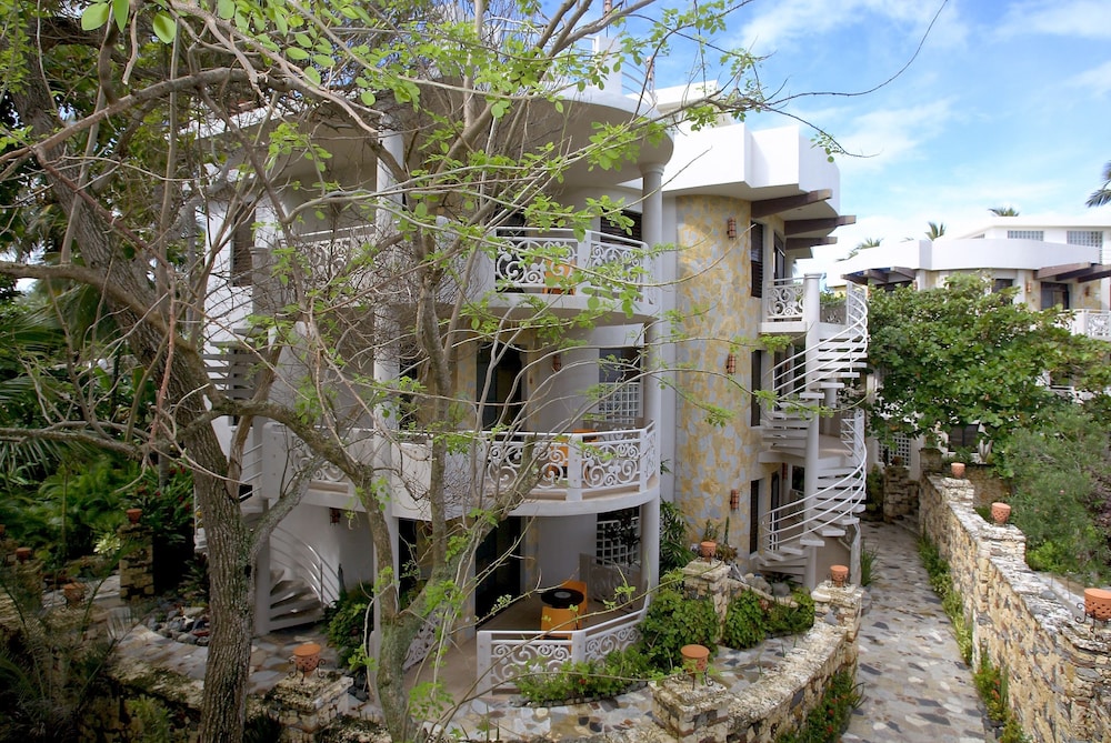 Hotel El Magnifico 2/69