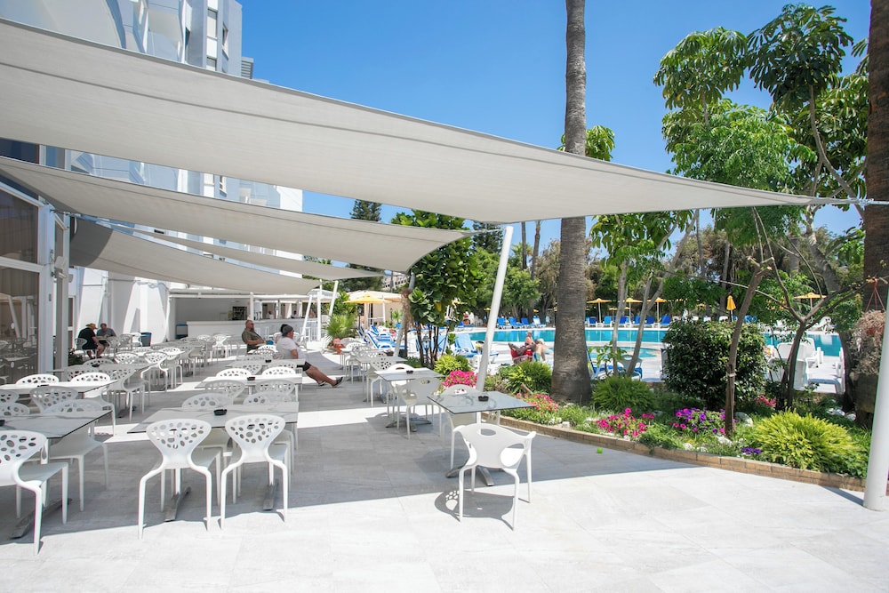 Papouis Protaras Hotel 56/65