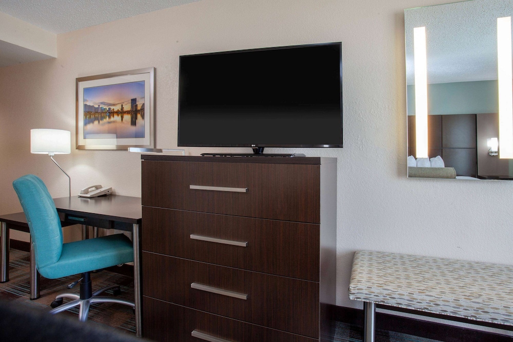 Wingate By Wyndham Orlando International Airport 35/41