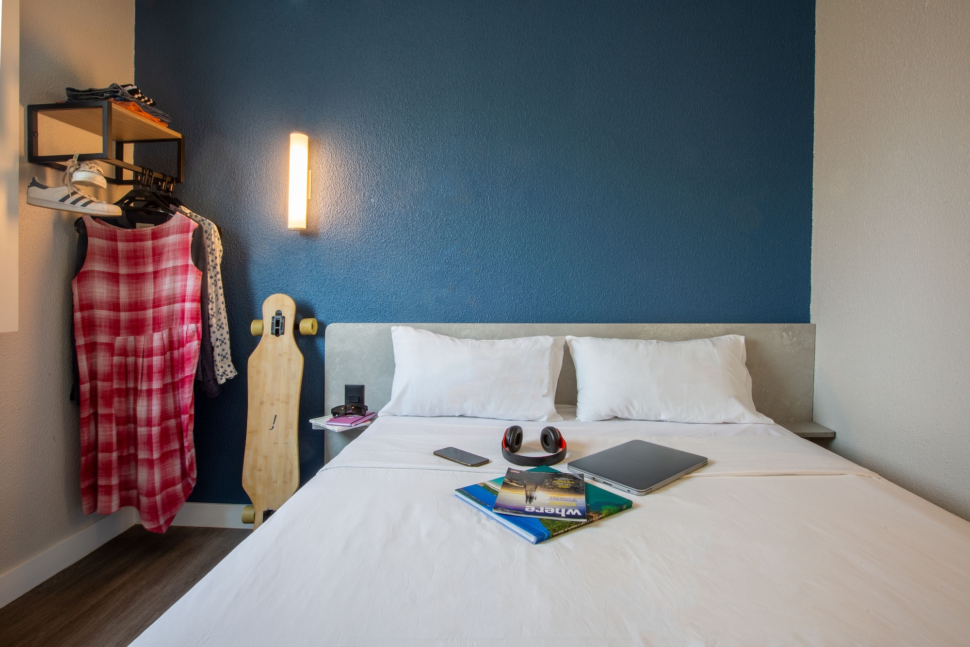 SUPERIOR, DOUBLE BED