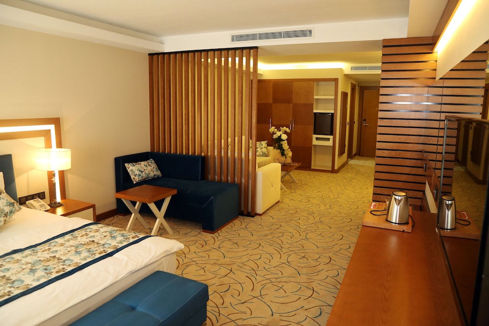 Yol Is Holiday Trabzon Otel 9/50