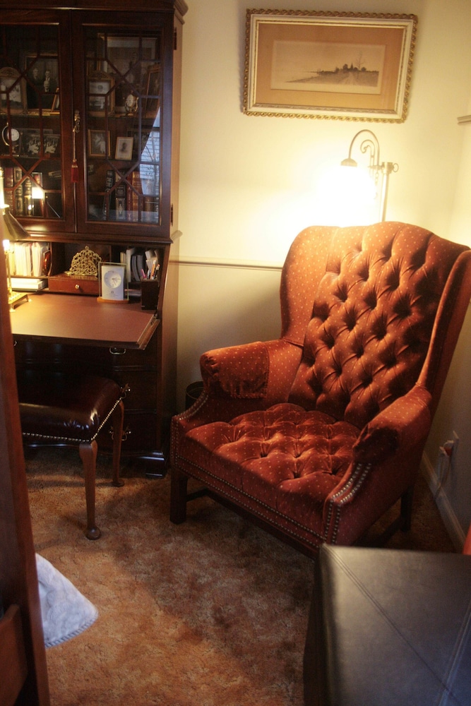 Moore House Bed And Breakfast 21/30