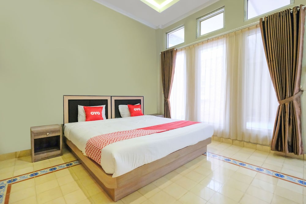 Super OYO Collection O 2383 Andongkoe 64 Salatiga 10/35