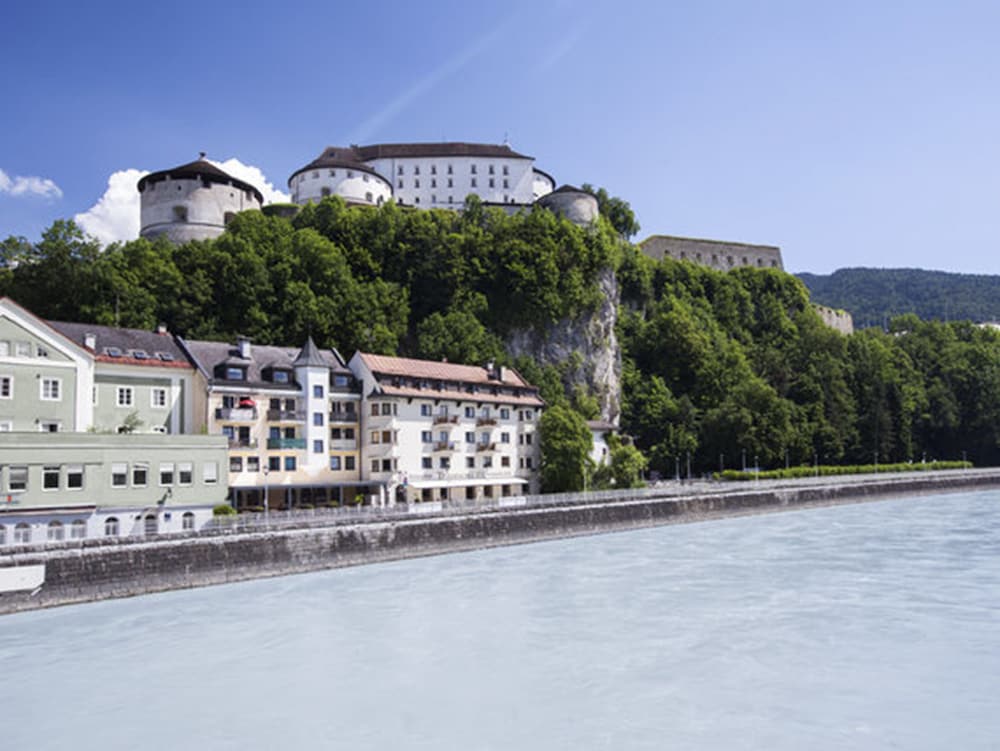 Boutique Hotel Traumerei #8 by Auracher Lochl 66/69