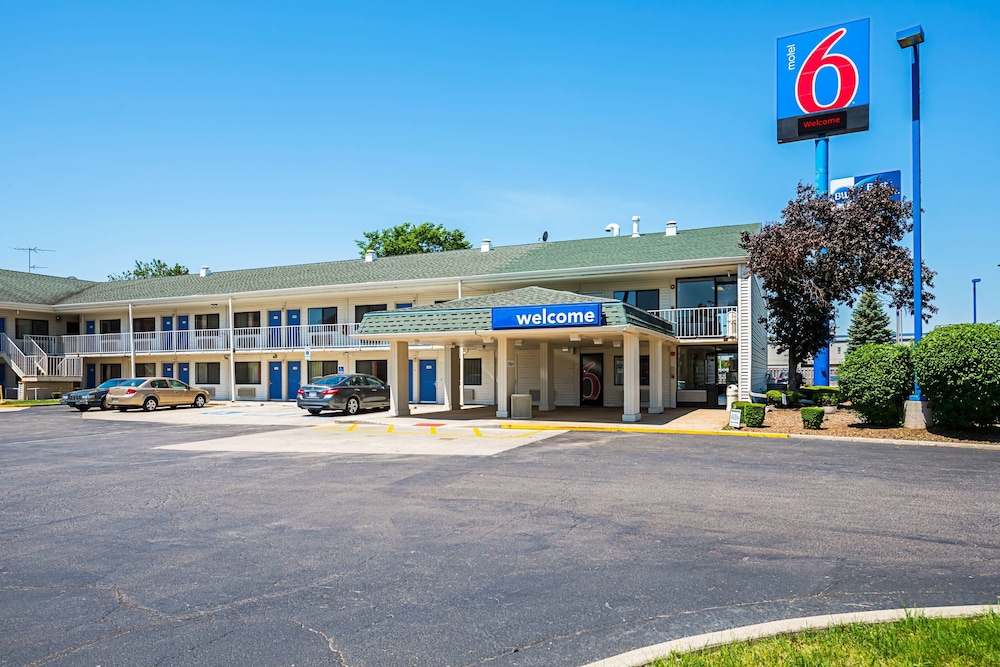 Motel6 Hammond, IN - Chicago Area 53/59