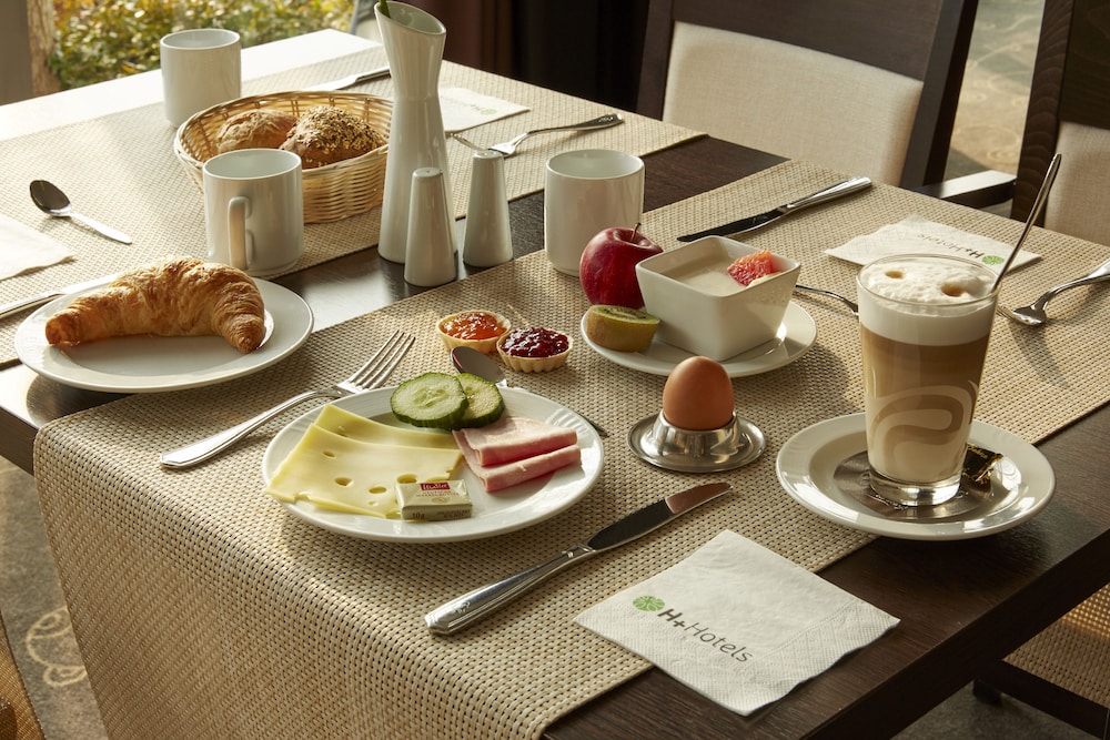 H+ HOTEL LEIPZIG HALLE 29/54