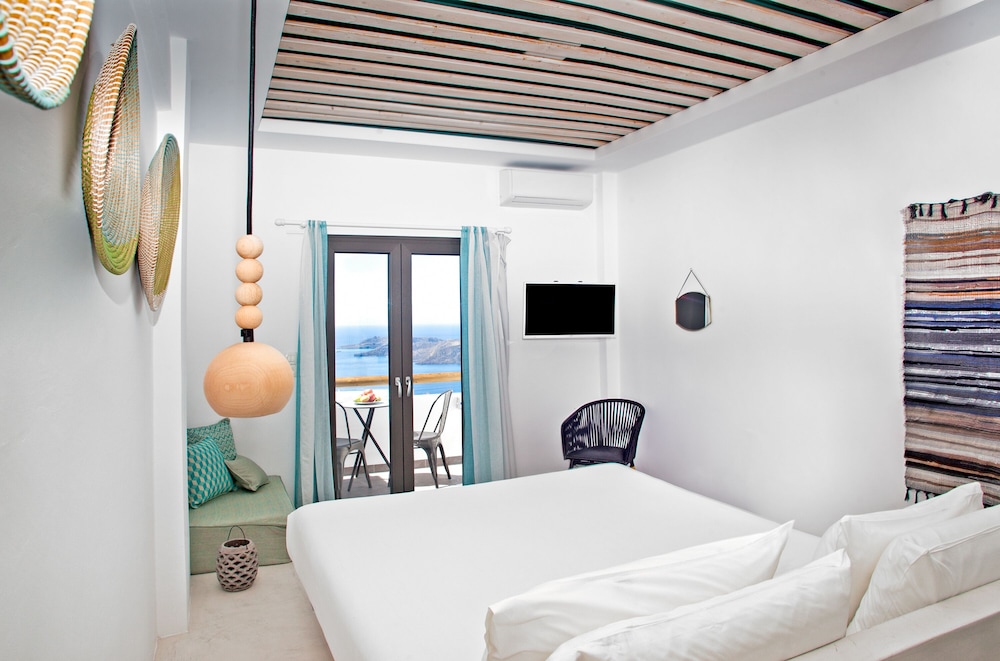 Amity Suites - Adults Only 7/40