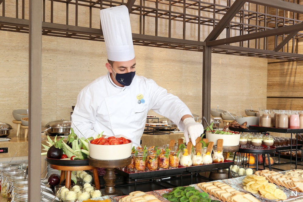 NOVOTEL TUNIS LAC 8/49