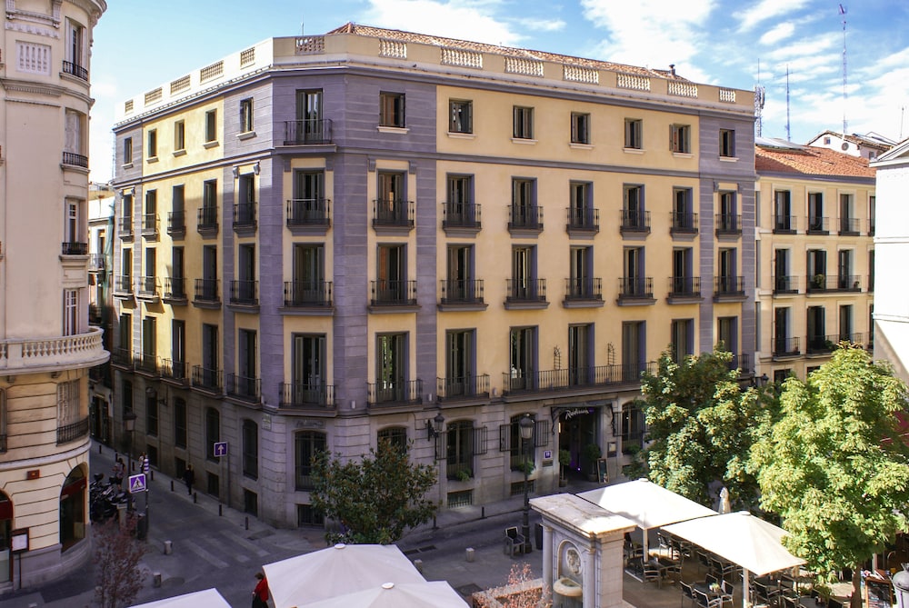 RADISSON BLU MADRID PRADO 6/74