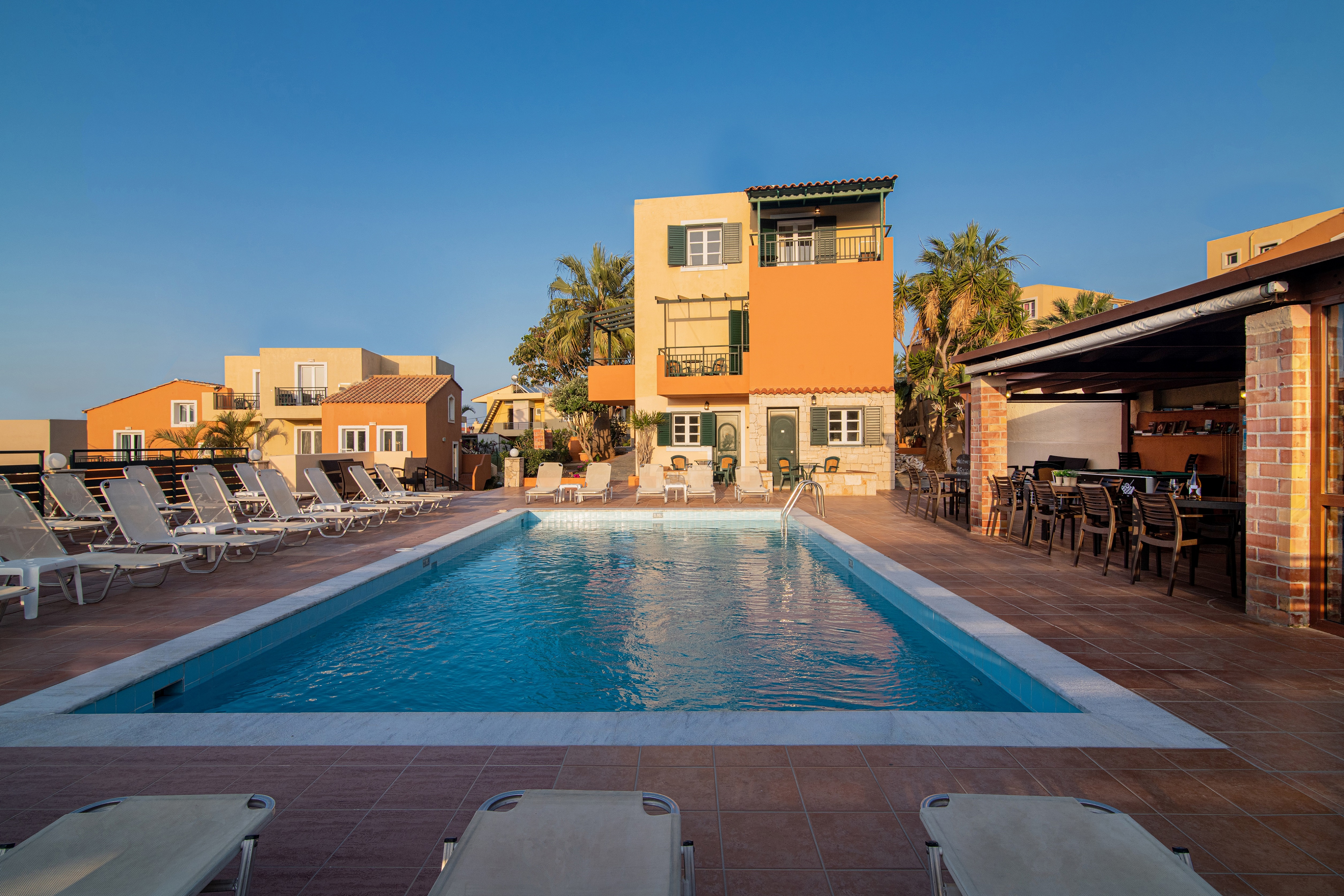 Golden Valentin Apartments 49/59