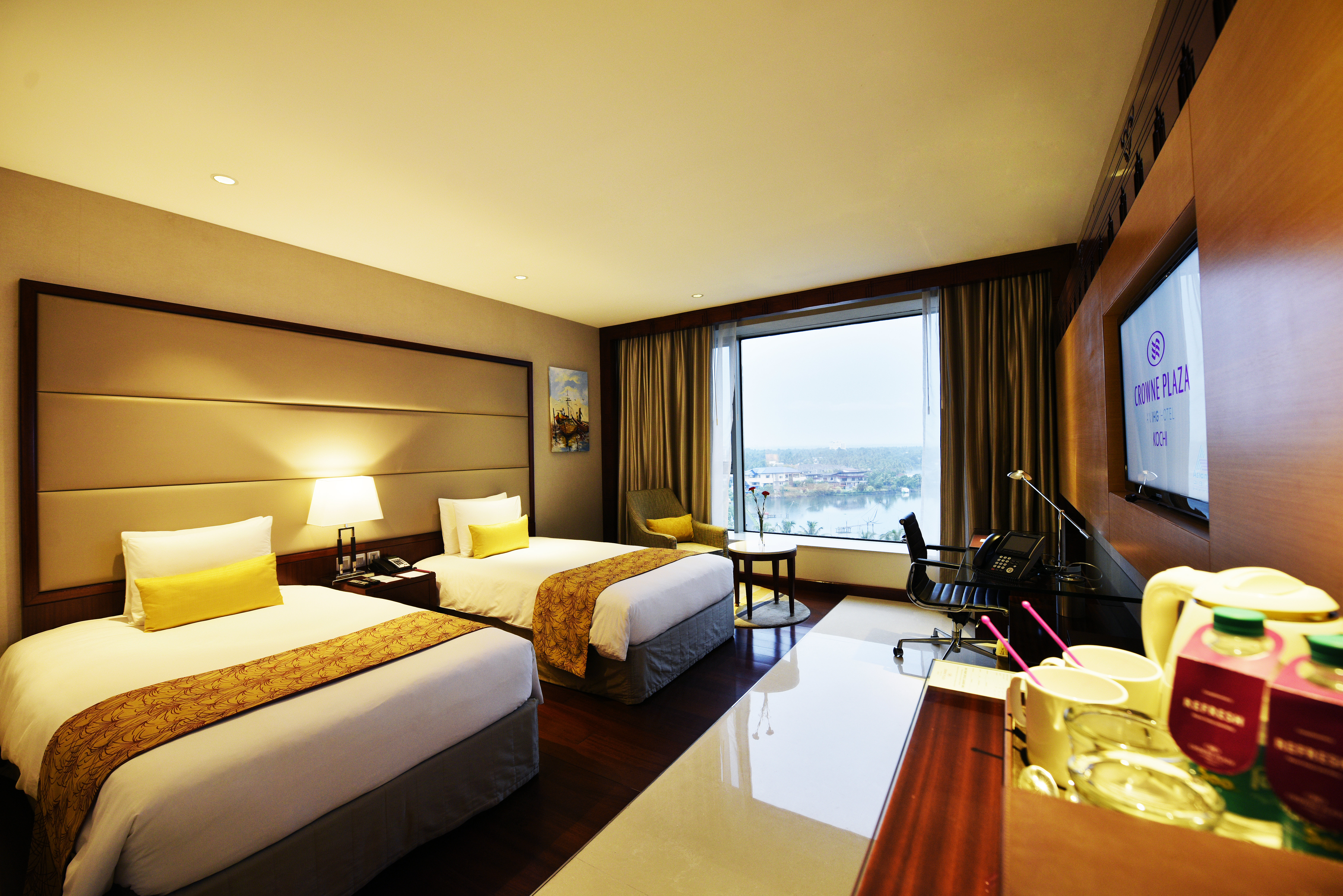 CROWNE PLAZA KOCHI 18/77