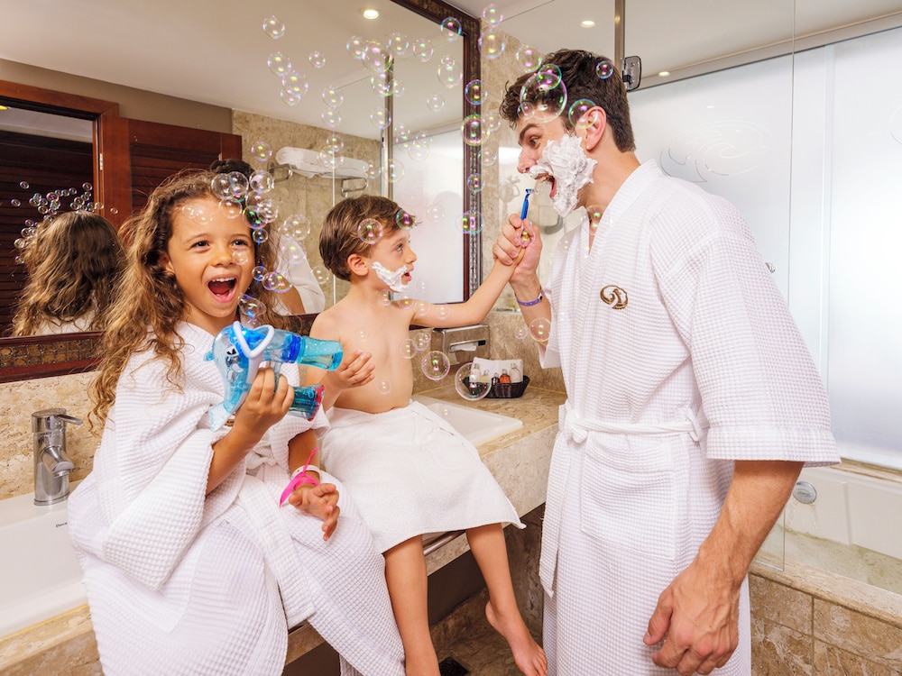The Signature Level at Grand Palladium Imbassaí Resort & Spa 25/44
