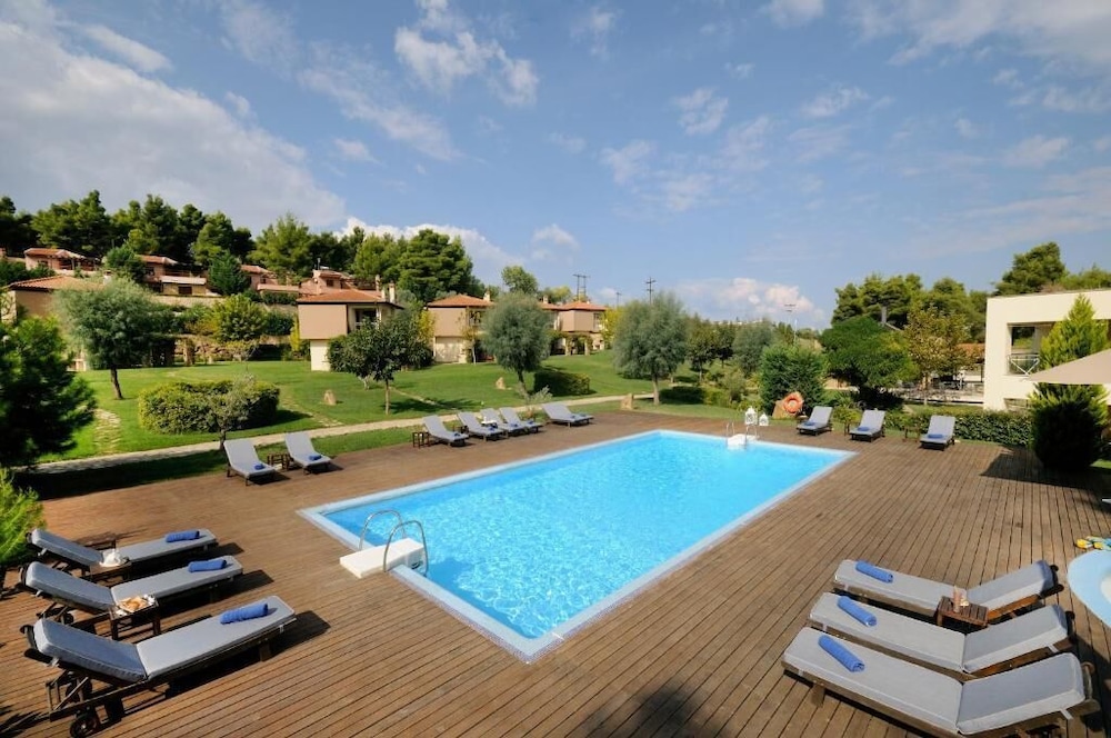Polyastron Place Hotel & Spa 57/68