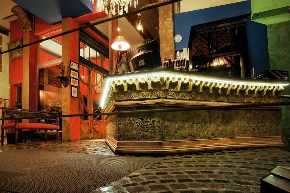 La Fresque Hotel 5/40