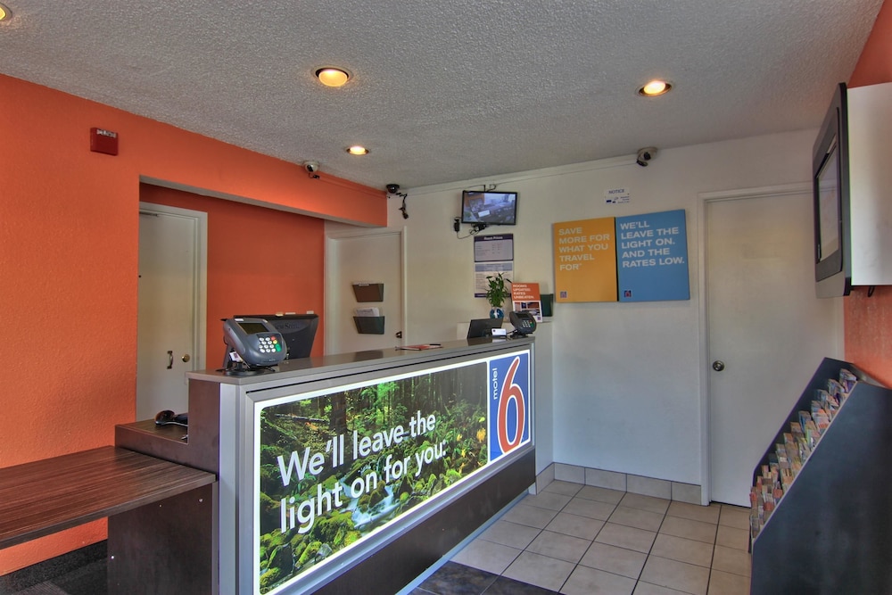Motel6 Sacramento, CA - Old Sacramento North 7/57
