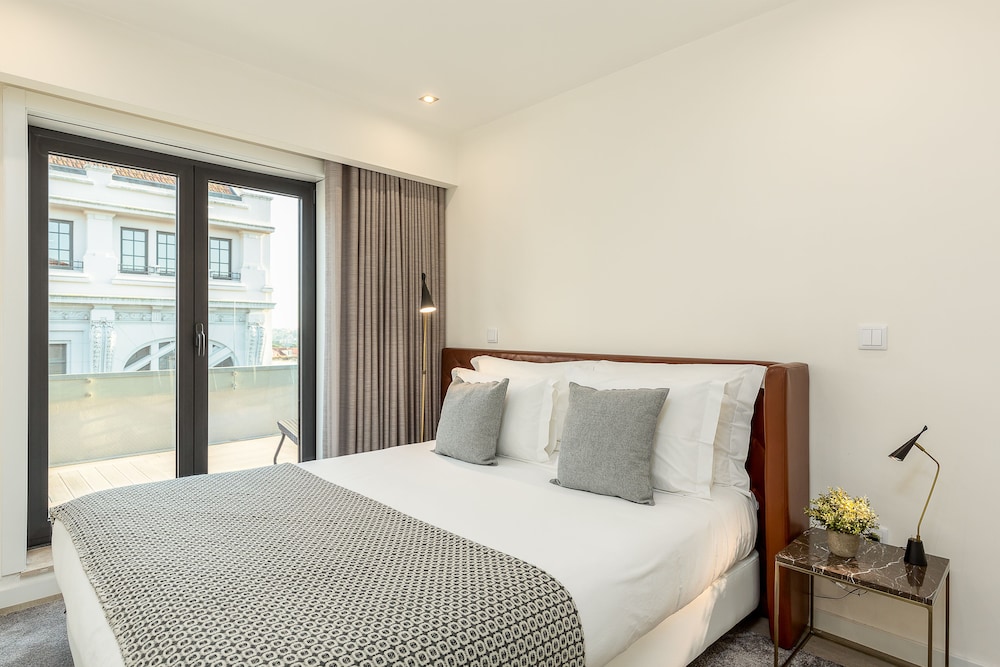 Your Opo Central Apartments 21/50