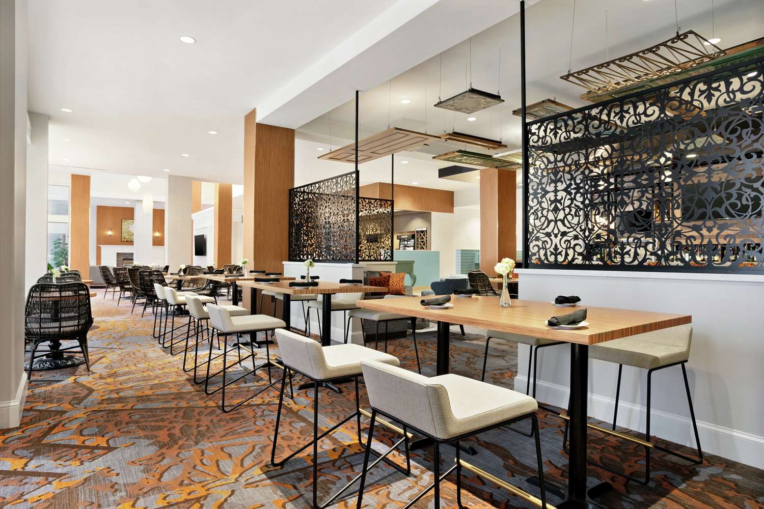restaurant cafeteria