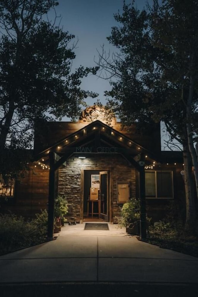 Teton Valley Resort 2/50