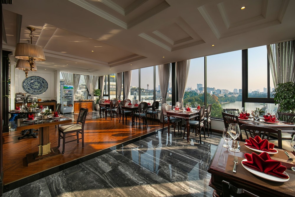 San Grand Hotel 25/47