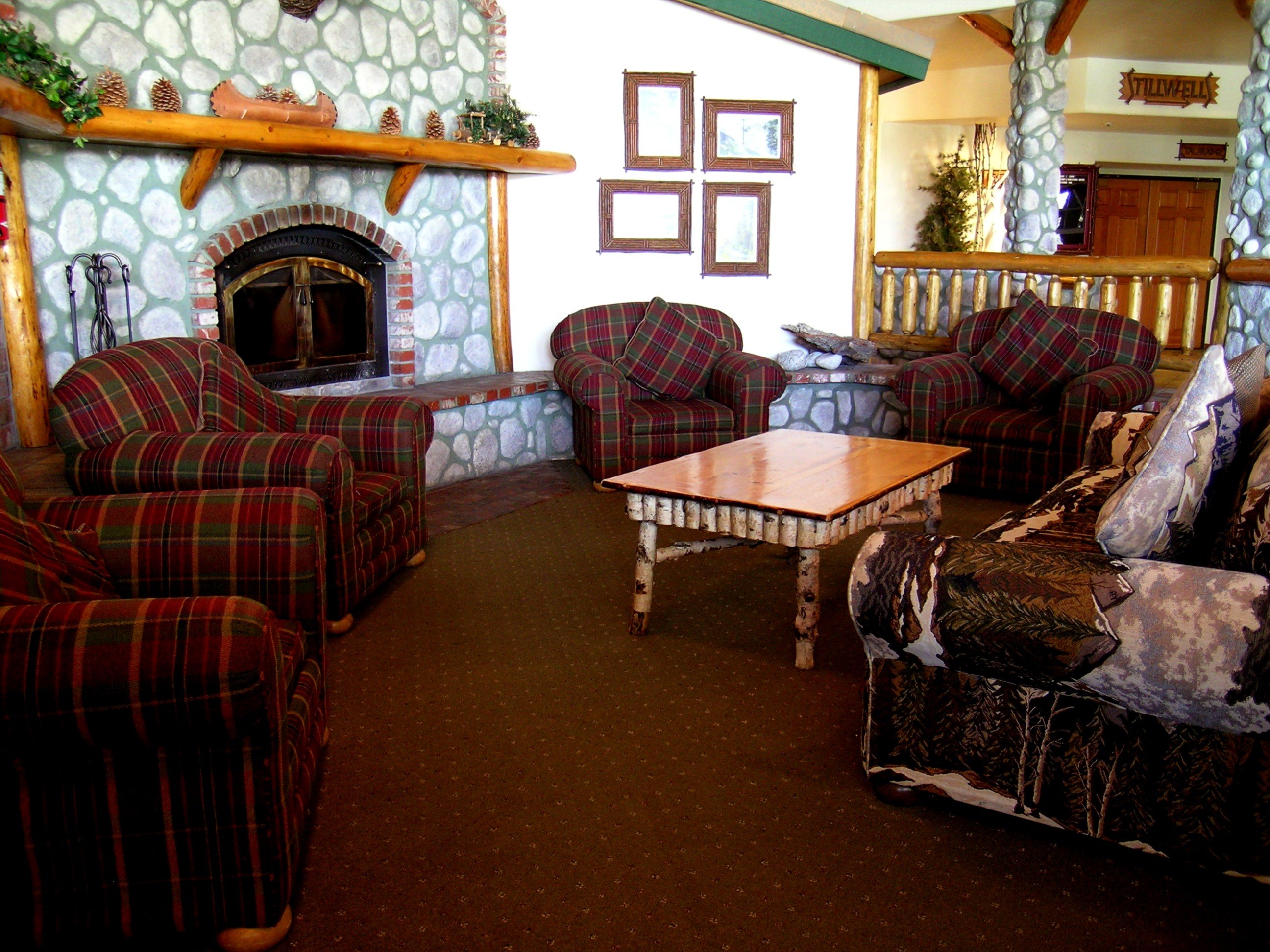 Holiday Inn Resort the Lodge At Big Bear Lake An Ihg Hotel 25/50