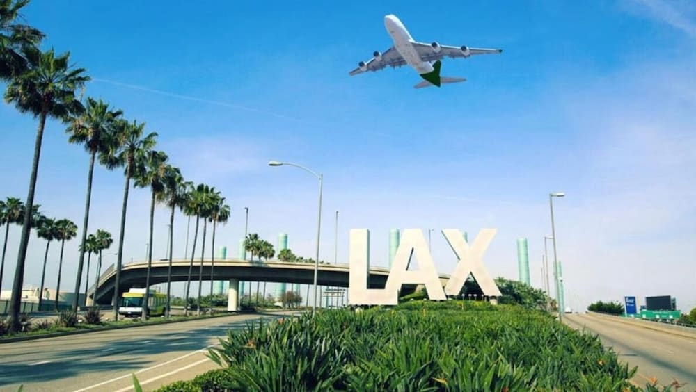 LAX Guest House 32/36
