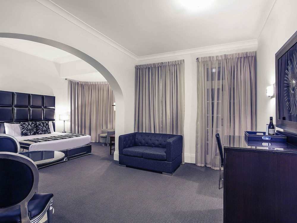 Mercure Maitland Monte Pio 30/50