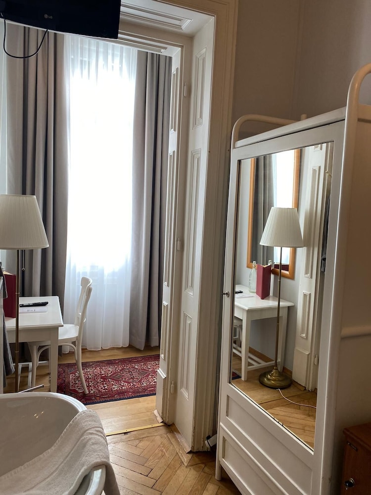 Boutique Hotel Nossek 49/50