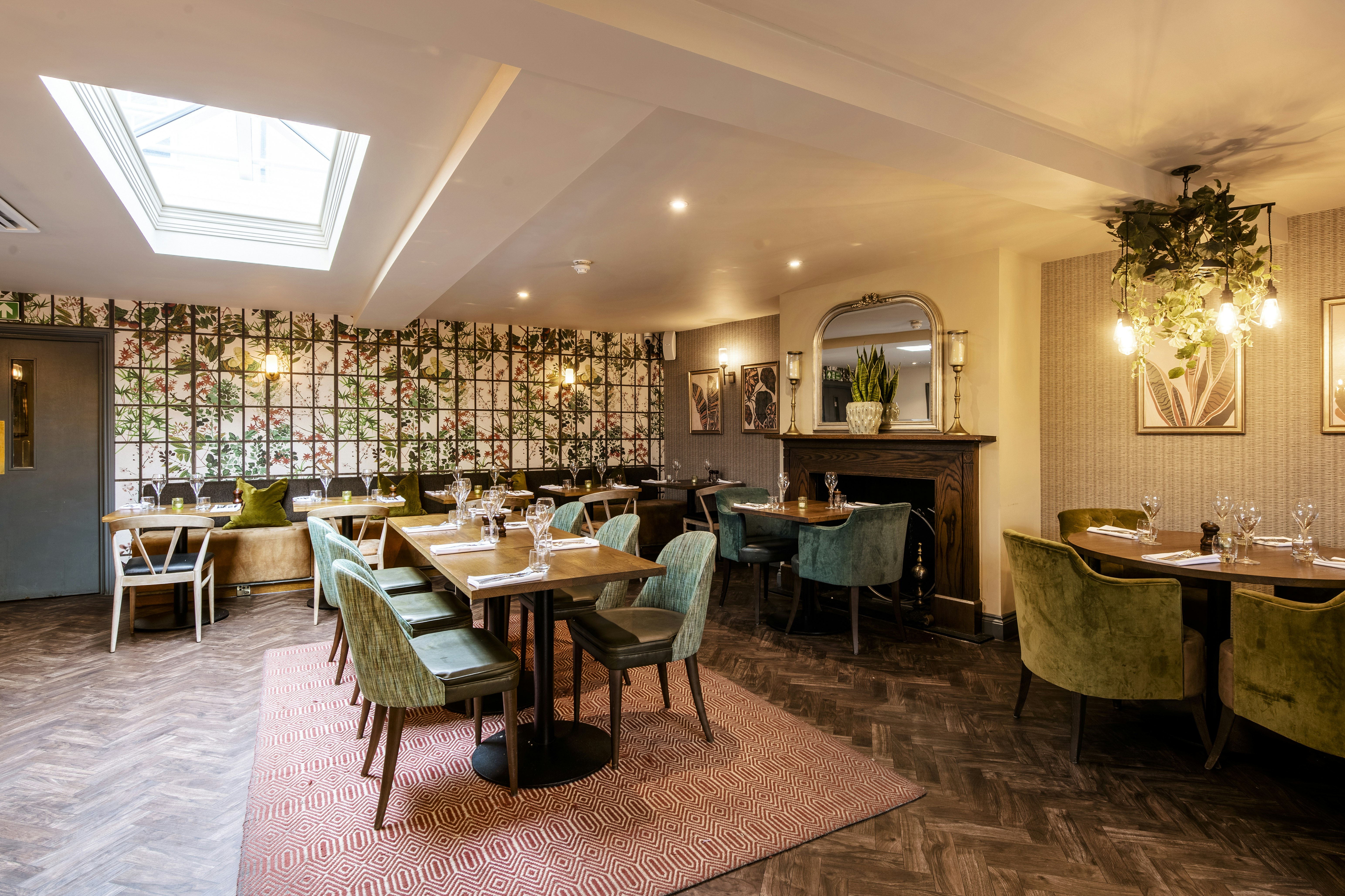 The George 52/58