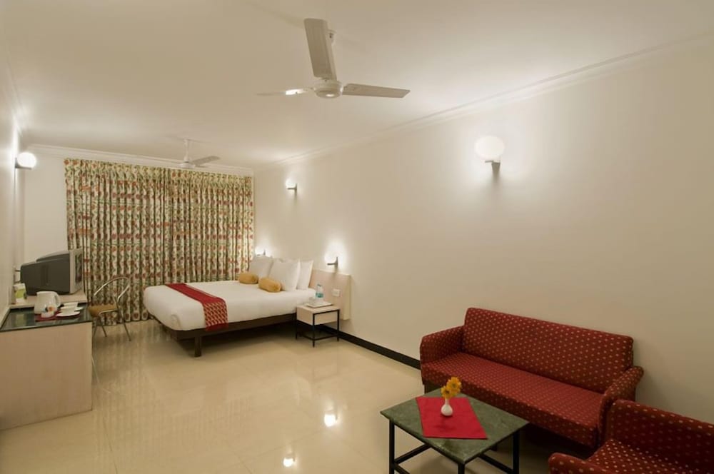 GRAND HOTEL 18/40