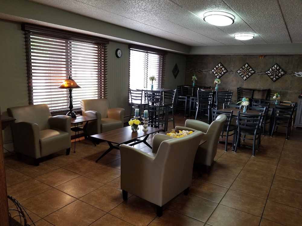 Days Inn by Wyndham Fort Collins 56/75