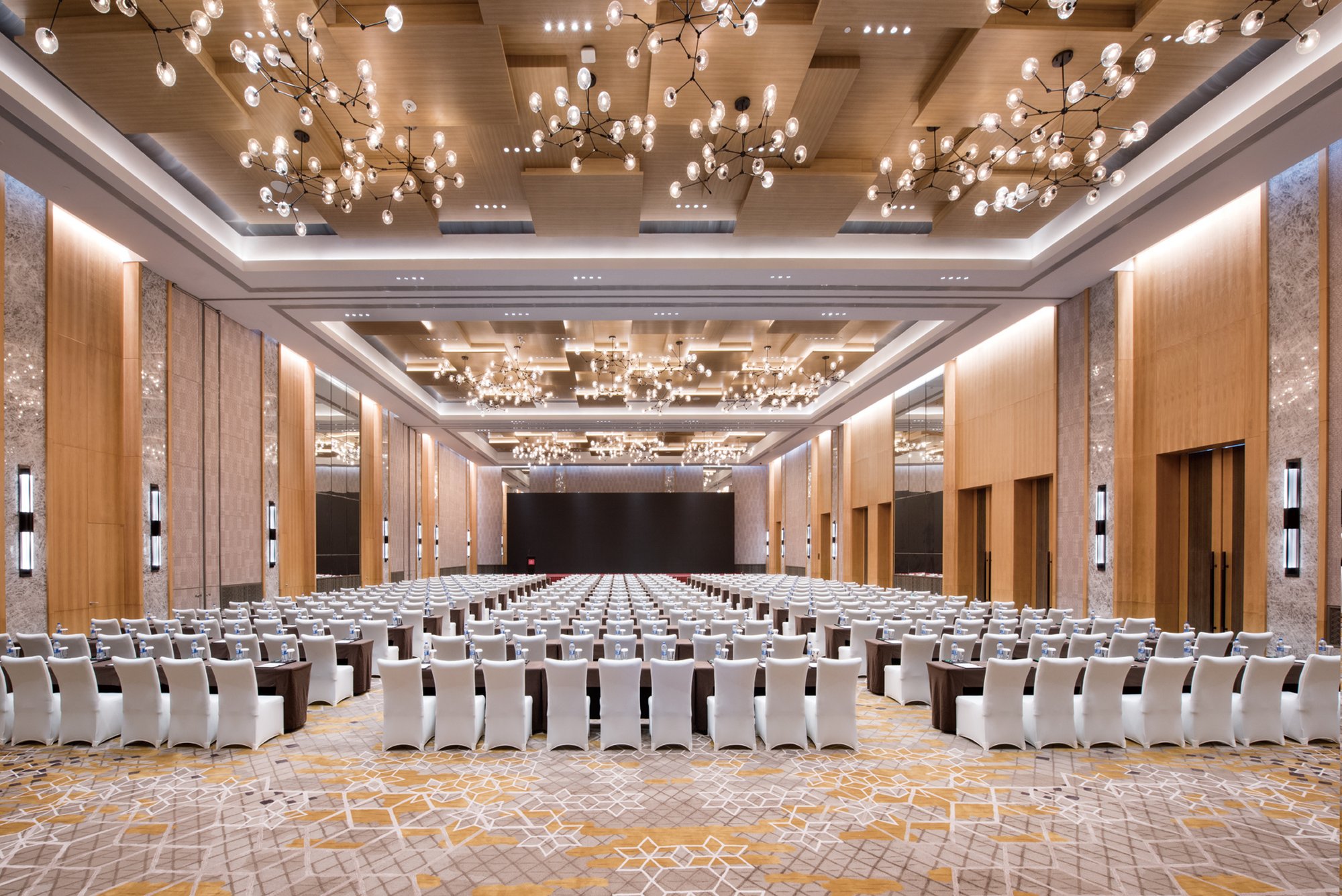 Crowne Plaza Kunming Ancient Dian Town 35/50
